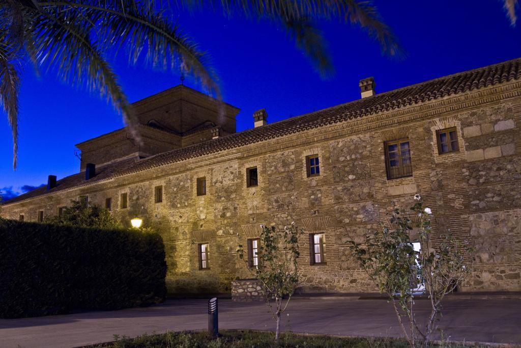 Hospederia Valle Del Ambroz Hervas Exterior photo
